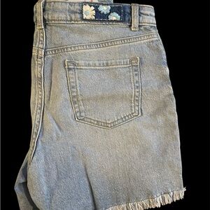 NWT Girls Cat & Jack size XXL(16/18) shorts with Super Cute floral accents